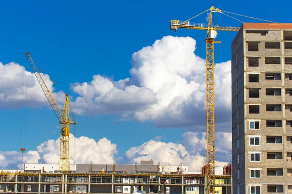 Kule Vinç ve şantiye