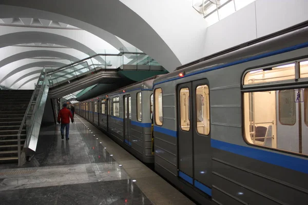 Moskwa Metropolita Linia Luyblinskaya Stacja Zyablikowo Otwarta 2011 2012 Obrazy Stockowe bez tantiem