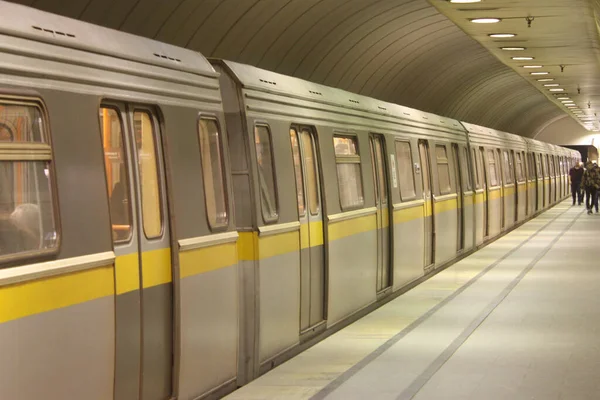 Metrotrain 81-721.1 