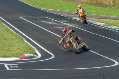 Lund, İtalya - Ağustos 28, 2014 - kimliği belirsiz kişi sırasında 