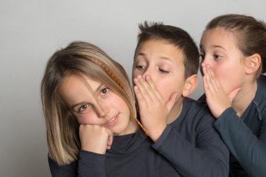 Bir güven için dinleme