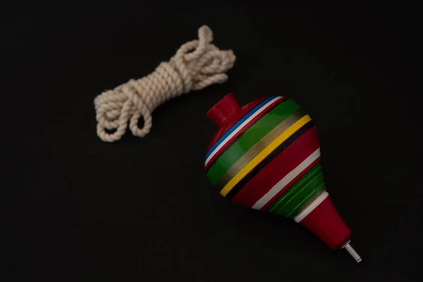 Trompo Tradisional Meksiko Kerajinan Tangan Berwarna Warni Mainan Kayu — Stok Foto