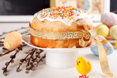 Yumurtalı Paskalya kek