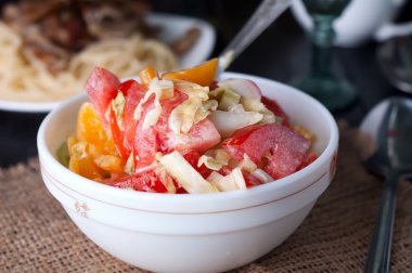 Taze lahana salatası.