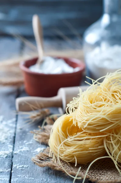 Pastas e ingredientes frescos — Foto de Stock