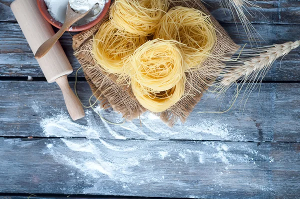 Pastas e ingredientes frescos — Foto de Stock