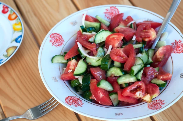 Sebzeli ve sebzeli salata — Stok fotoğraf