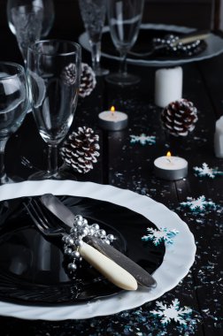 Noel Masası Hazırlama. Tatil Dekorasyonları