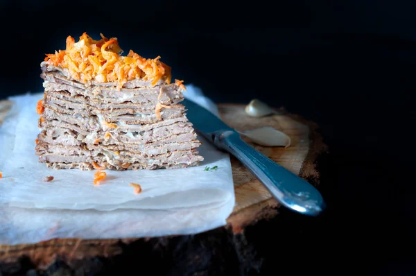 Pancake Pie from the Liver with Walnuts — Stock Photo, Image