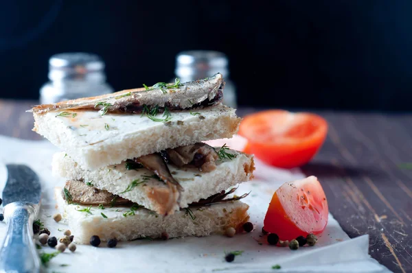 Panino, tapas con sardine — Foto Stock
