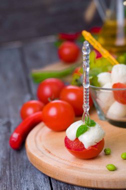 Lezzetli meze caprese
