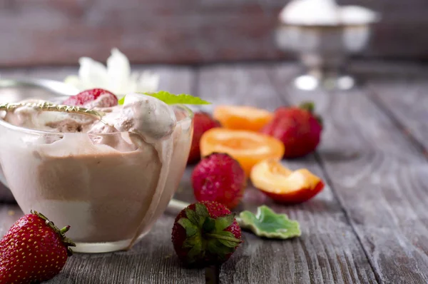 Helado de café en un vaso — Foto de Stock