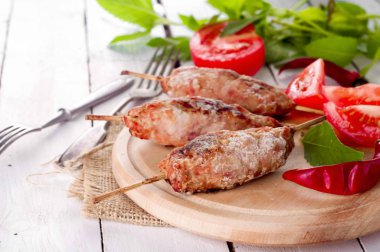 Kıyılmış kuzu kebabı 