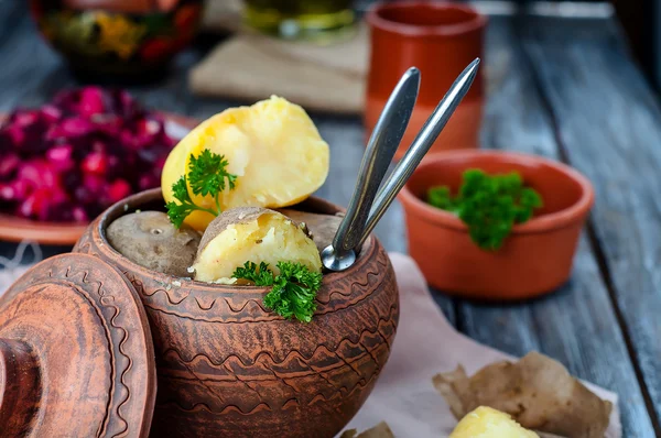 Українська Національна страва запечена картопля — стокове фото