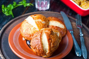 taze ekmek ve buğday 