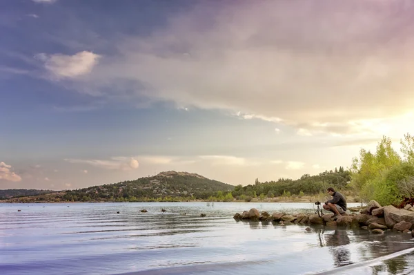 Fotografera solnedgången i sjön — Stockfoto