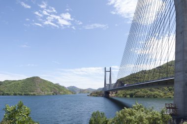 Göle - 2 modern köprüyü geçtikten kamyon