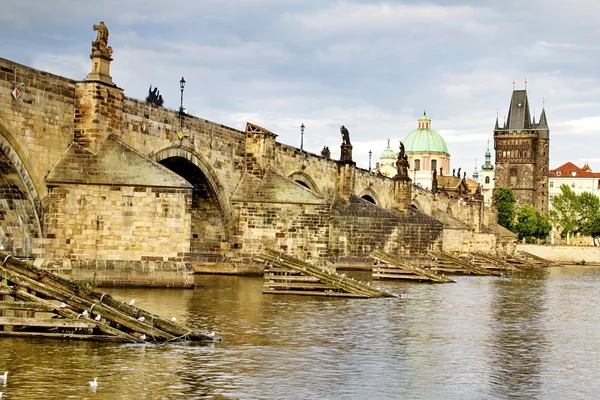 Blick auf die Stadtbrücke — Stockfoto