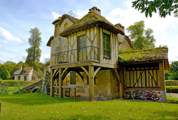 Vecchio villaggio francese — Foto Stock