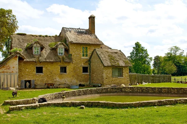 Vecchio villaggio francese — Foto Stock