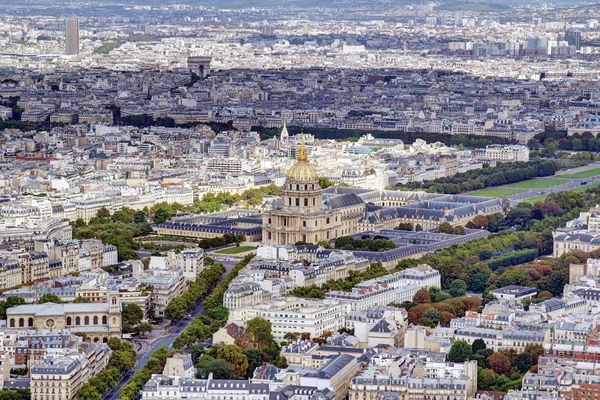 Paisaje urbano parisino — Foto de Stock