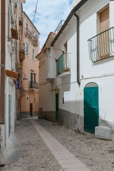Stare Miasto ulica widok z różnych domów i szczegóły — Zdjęcie stockowe