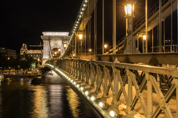 El puente de la cadena — Foto de Stock