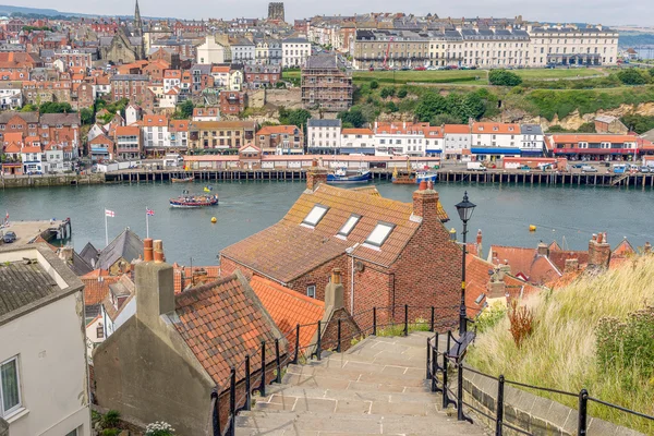 Whitby from the 199 steps — Stock Photo, Image