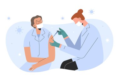 Yaşlı insanların aşısı, yaşlı bir kadının evde kovid aşı aşısı olması. Coronavirüs enfeksiyonuna karşı aşı yapan yaşlı bir kadın, doktor ya da hemşire