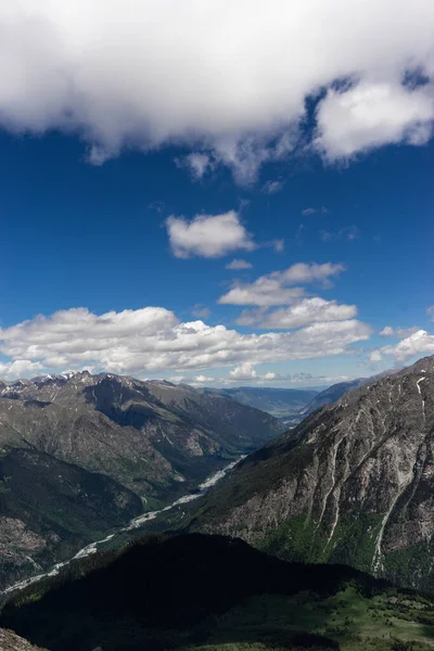 Tolle Natur Berglandschaften Fantastische Perspektive Auf Den Kaukasischen Schnee Inaktiven — Stockfoto