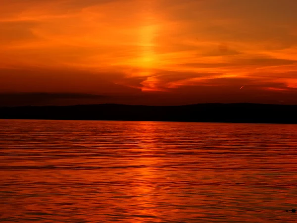Göl günbatımı yaz — Stok fotoğraf