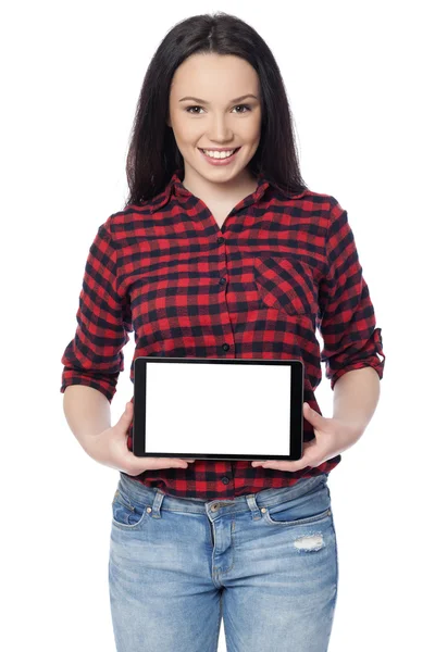 Chica con tableta digital — Foto de Stock