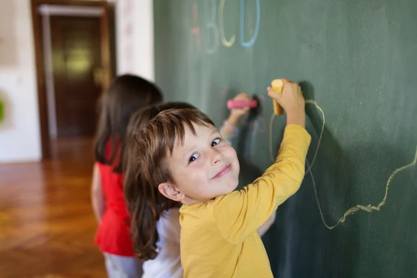 Leren om te schrijven — Stockfoto