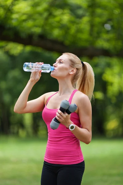 Sports and hydration — Stock Photo, Image