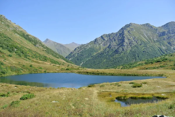 Trekking Észak Kaukázus Hegyeiben Aibga Gerinc — Stock Fotó