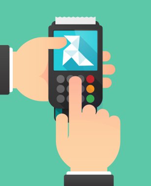 Bir dataphone ile bir kağıt kuş kullanarak kişi eller