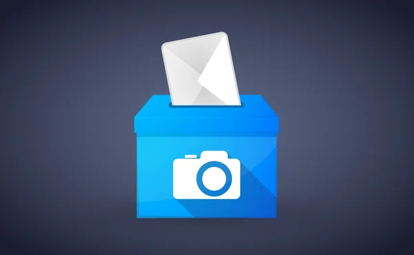Mavi oy sandığı bir fotoğraf makinesi ile — Stok Vektör