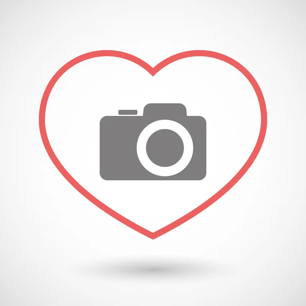 Linia serca ikona z aparatu fotograficznego — Wektor stockowy