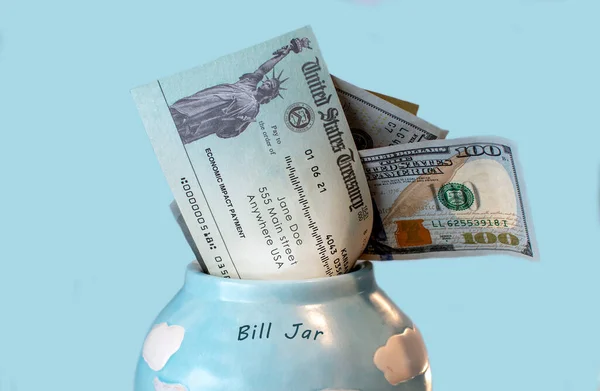 Bill Jar Holds Money Economic Impact Payment Stimulus Check Help — Stock Photo, Image