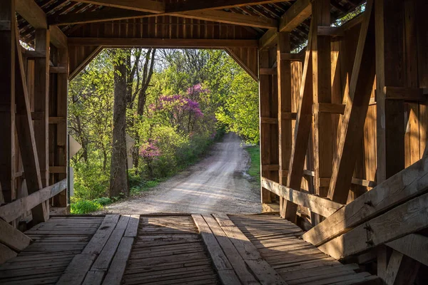 Güney Indiana Daki Eski Bir Köprüden Geçerken Bahar Tatili Daha — Stok fotoğraf