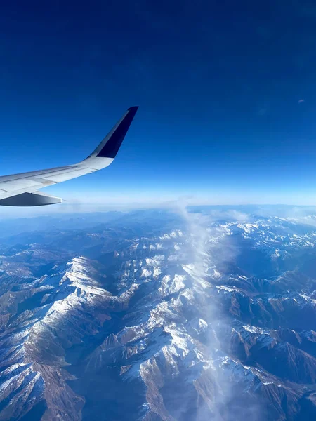 Alps Ιταλία Νοεμβρίου 2020 Πετώντας Πάνω Από Τις Άλπεις Αεροπλάνο — Φωτογραφία Αρχείου