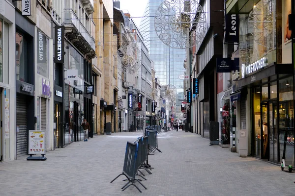 Geschlossene Einzelhandelsgeschäfte Und Leere Straßen Der Brüsseler Innenstadt Nachdem Belgien — Stockfoto