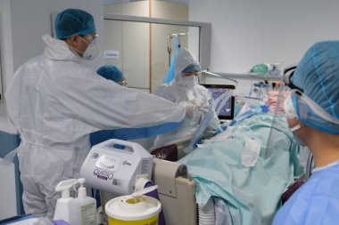 Yunanistan 'daki Atina Hastanesi' nde 8 Kasım 2020 