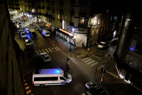 Policisté Zablokovali Podezřelou Dodávku Během Policejní Operace Centru Bruselu Belgie — Stock fotografie