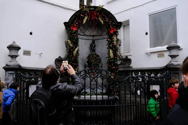 Uma Vista Famosa Escultura Fonte Bruxelas Manneken Pis Little Pissing — Fotografia de Stock