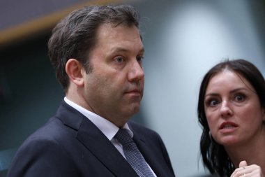 Almanya 'nın maliye bakanı Lars Klingbeil, 12 Mayıs 2025' te Brüksel, Belçika 'daki Eurogroup toplantısına katılmak üzere geldi..