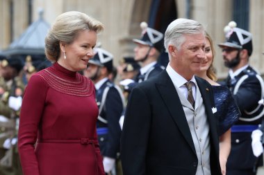 Kraliçe Mathilde, Belçika Kralı Philippe ve Prenses Elisabeth Lüksemburg Büyük Dükü 'nün tahttan çekilme ve tahttan çekilme töreni için 3 Ekim 2025 Cuma günü Lüksemburg' a geldiler..