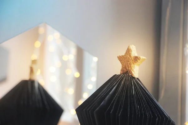Siyah Kağıt Noel Ağacı Süslemesi Heksafon Aynası Noel Süslemesi — Stok fotoğraf