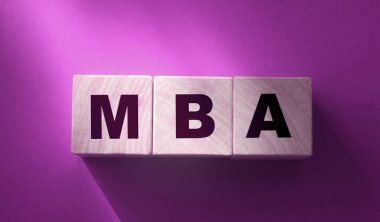 Tahta bloklarda işletme mastırı. 