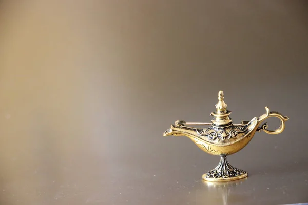 Old Oil Lamp Close View — Stock Photo, Image